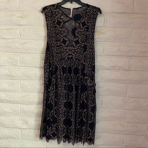 Black scalloped lace dress